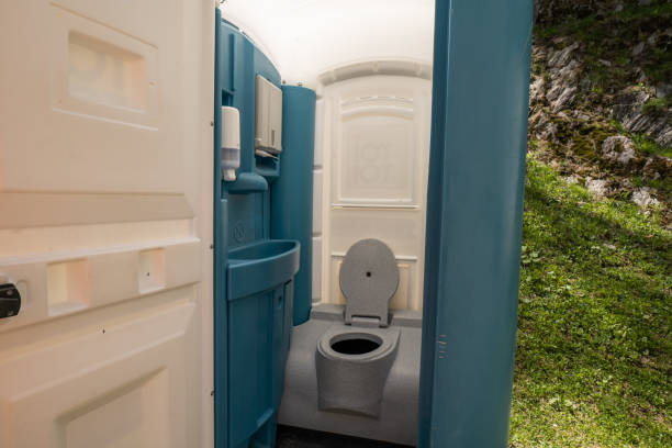 Best Best portable toilet rental  in Bessemer, MI