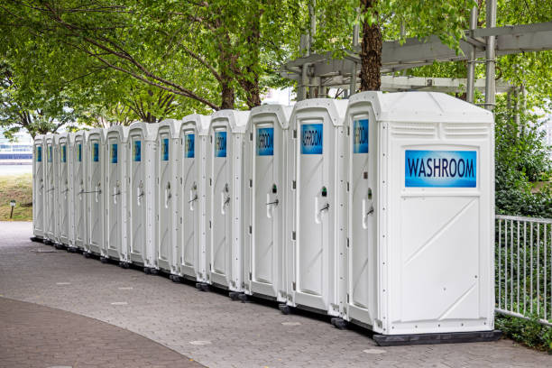 Best Construction site porta potty rental  in Bessemer, MI
